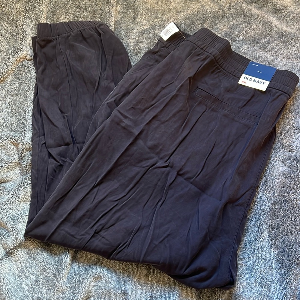 NWT XXL Old Navy High Rise Joggers